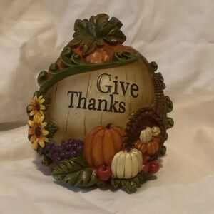Thanksgiving decor